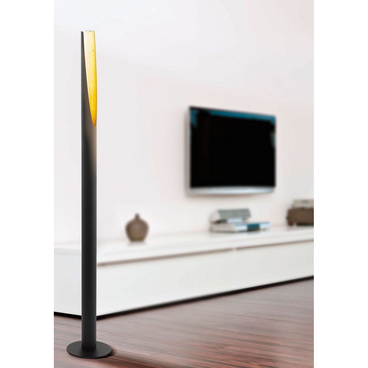 Bakersfield Vloerlamp Zwart/Goud - De Smid Verlichting