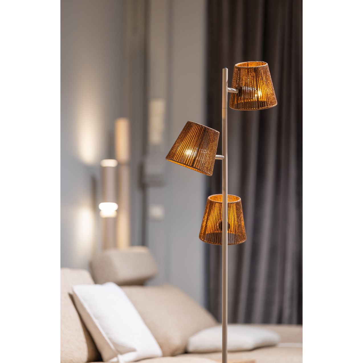 ETH Daan 3-Lichts Vloerlamp 3xE27 Sand De Laatste - De Smid Verlichting