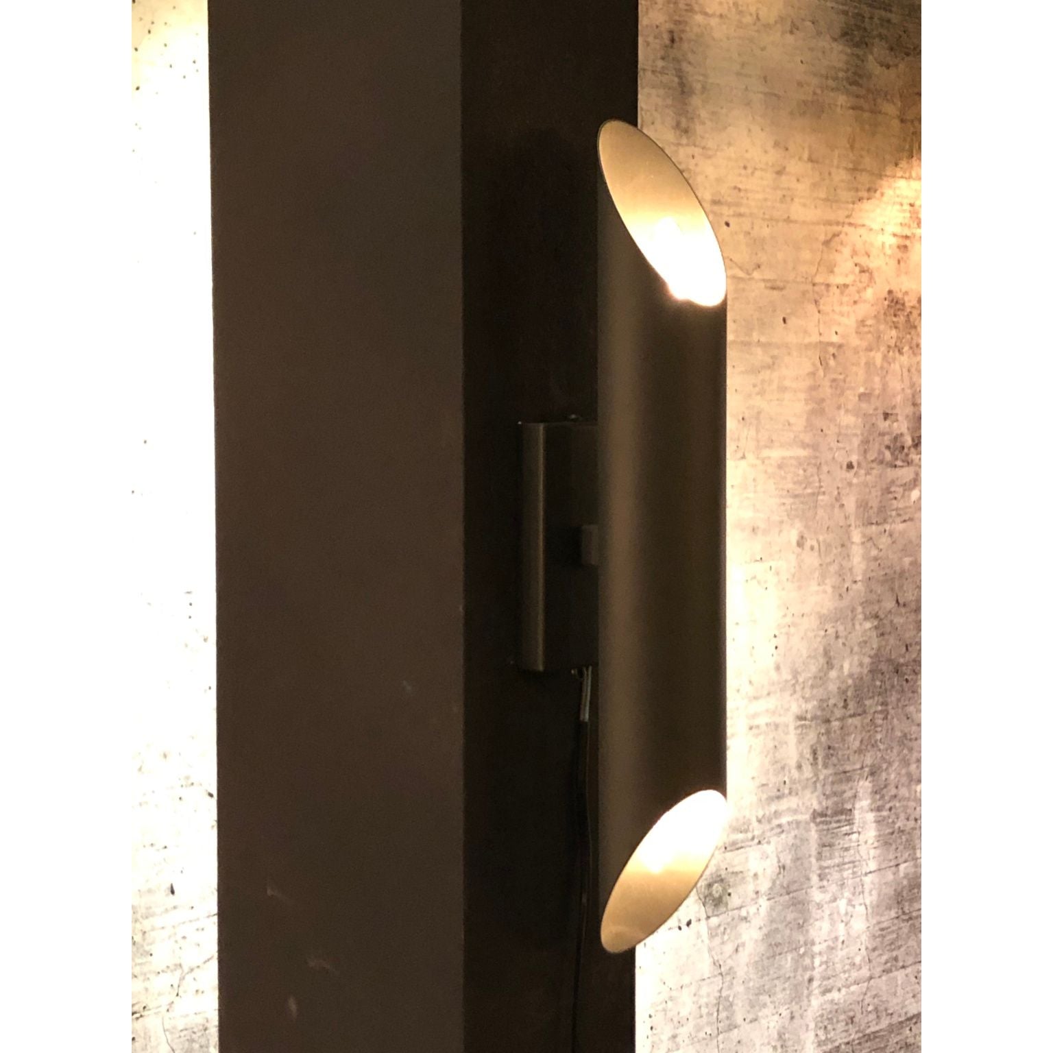 Leclercq en Bouwman Mack 2-Lichts Wandlamp LB025/2WLind Industrial Black - De Smid Verlichting