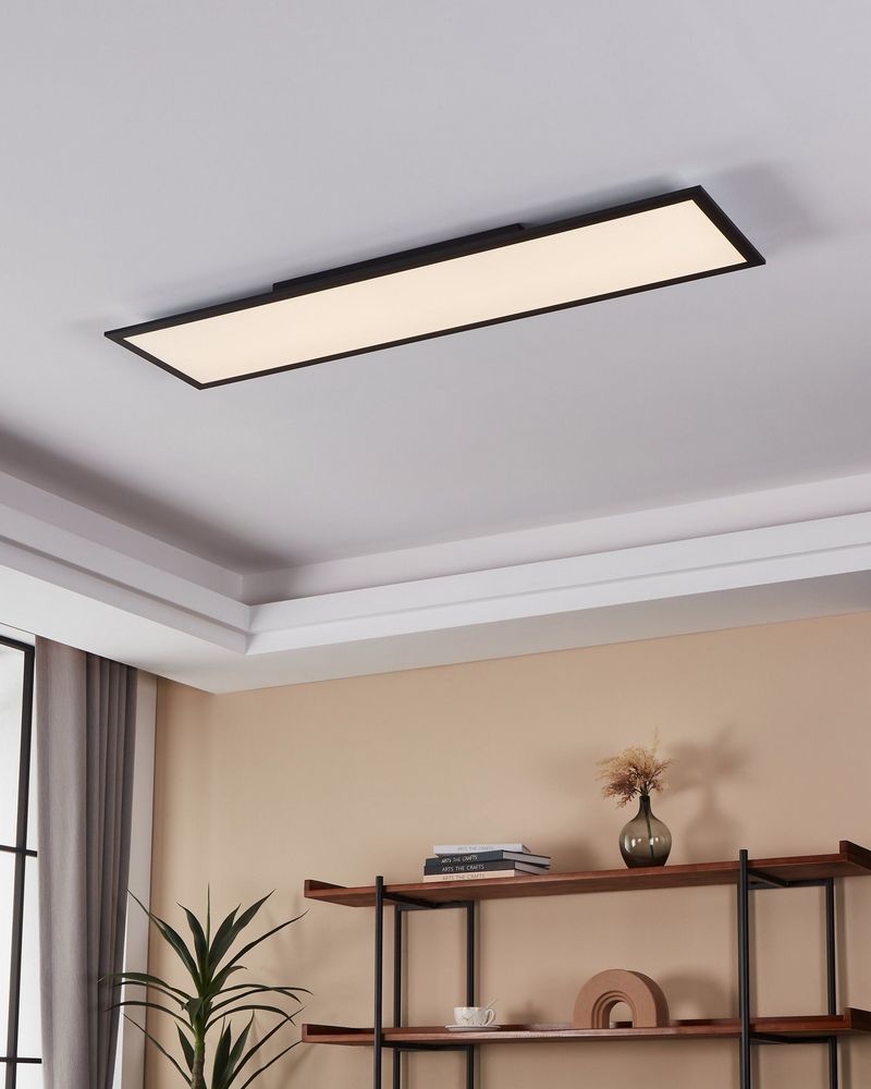 New Bari Zigbee LED Plafondlamp RGB+ afstandsbediening en App 30 x 120cm Zwart