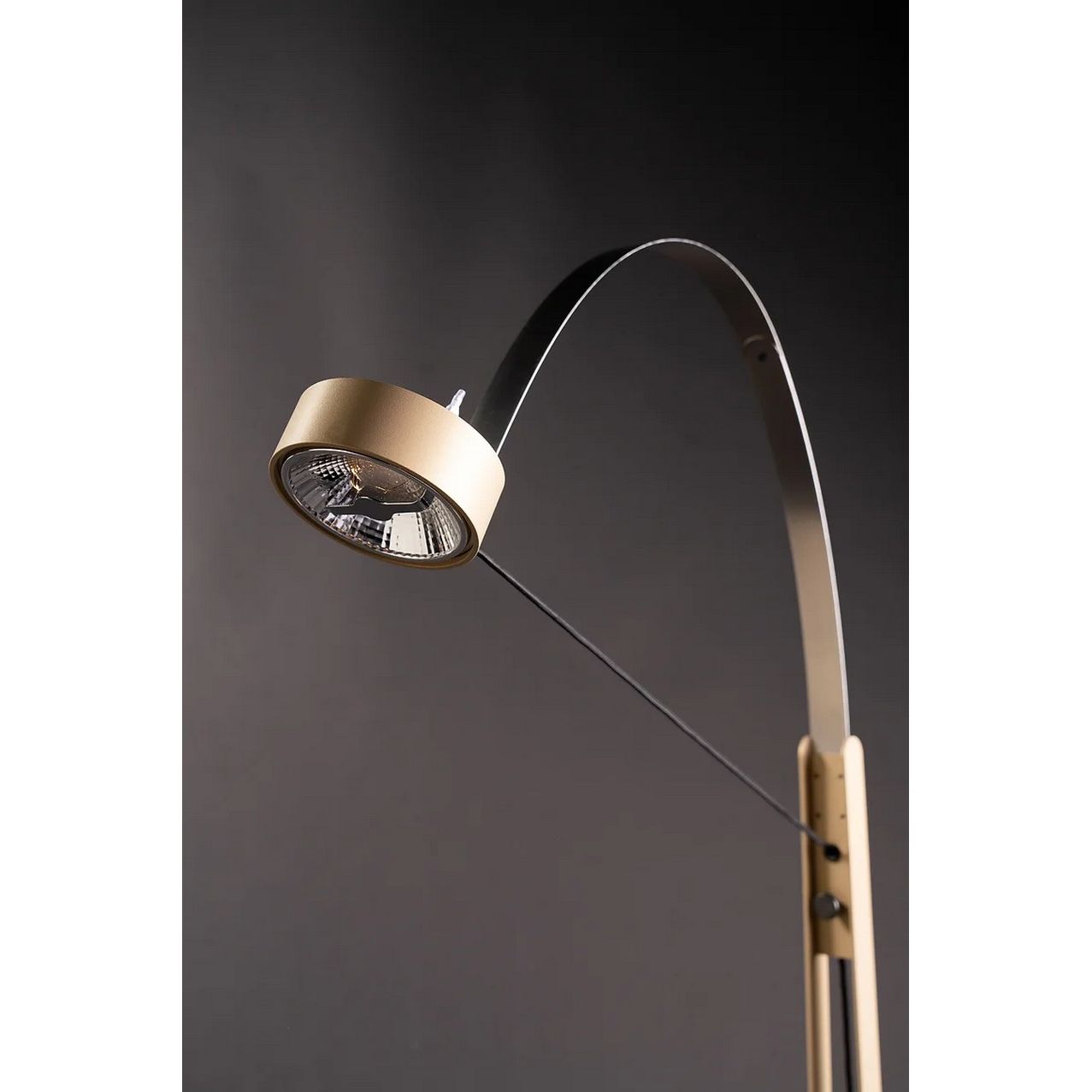 Soft Steel Spring Reading Sand-Gold + DW (Dim to warm) - De Smid Verlichting