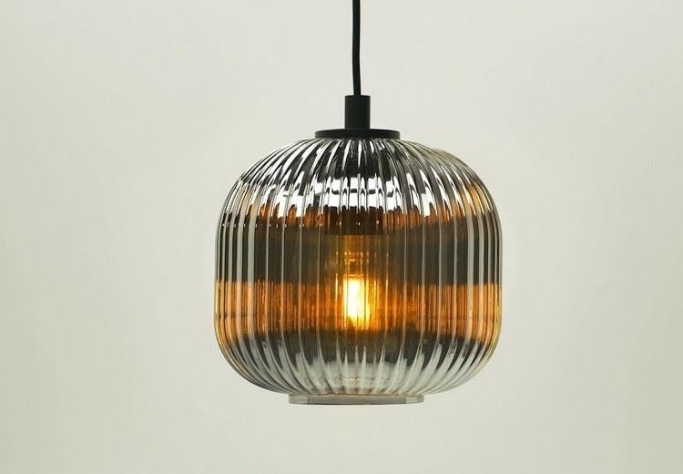 Lifestyle Crawley 1L- Hanglamp Zwart/Glas Smoke Op=Op De laatste Showroom model